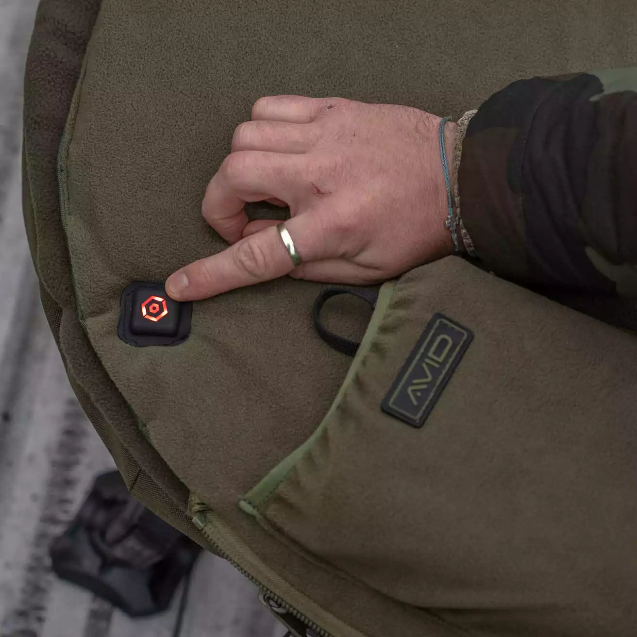 Avid Carp Benchmark ThermaTech Heated Mattress Standard 14 Avid Carp Benchmark ThermaTech Heated Mattress Standard - Afbeelding 12