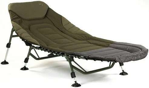 B Carp Fast Clean Bedchair 3 B Carp Fast Clean Bedchair